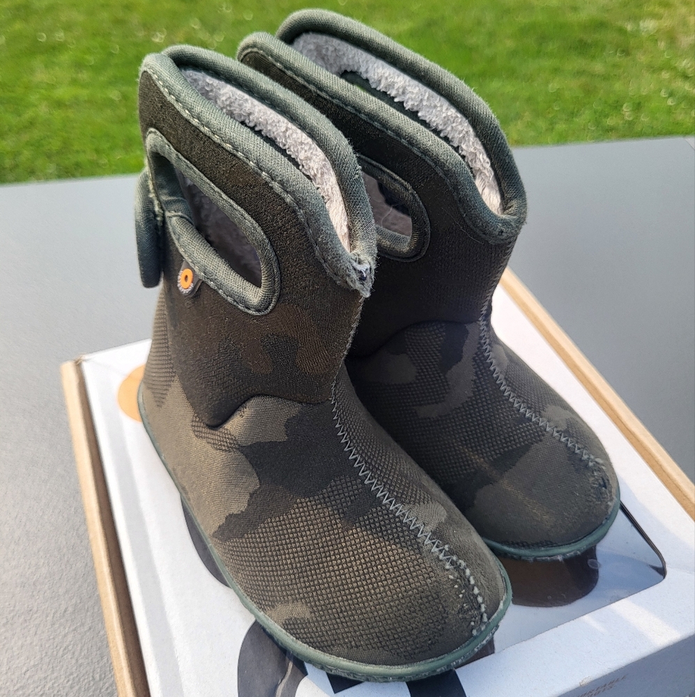 Bogs Camo Green Rain & Snow Boots with Waterproof Soles
